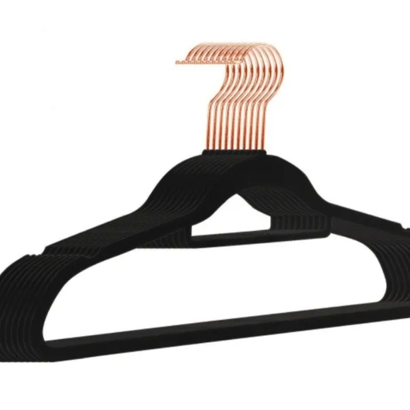 Hangers 18 Pack -Black Velvet Non-Slip Rose gold hook - Picture 1 of 7